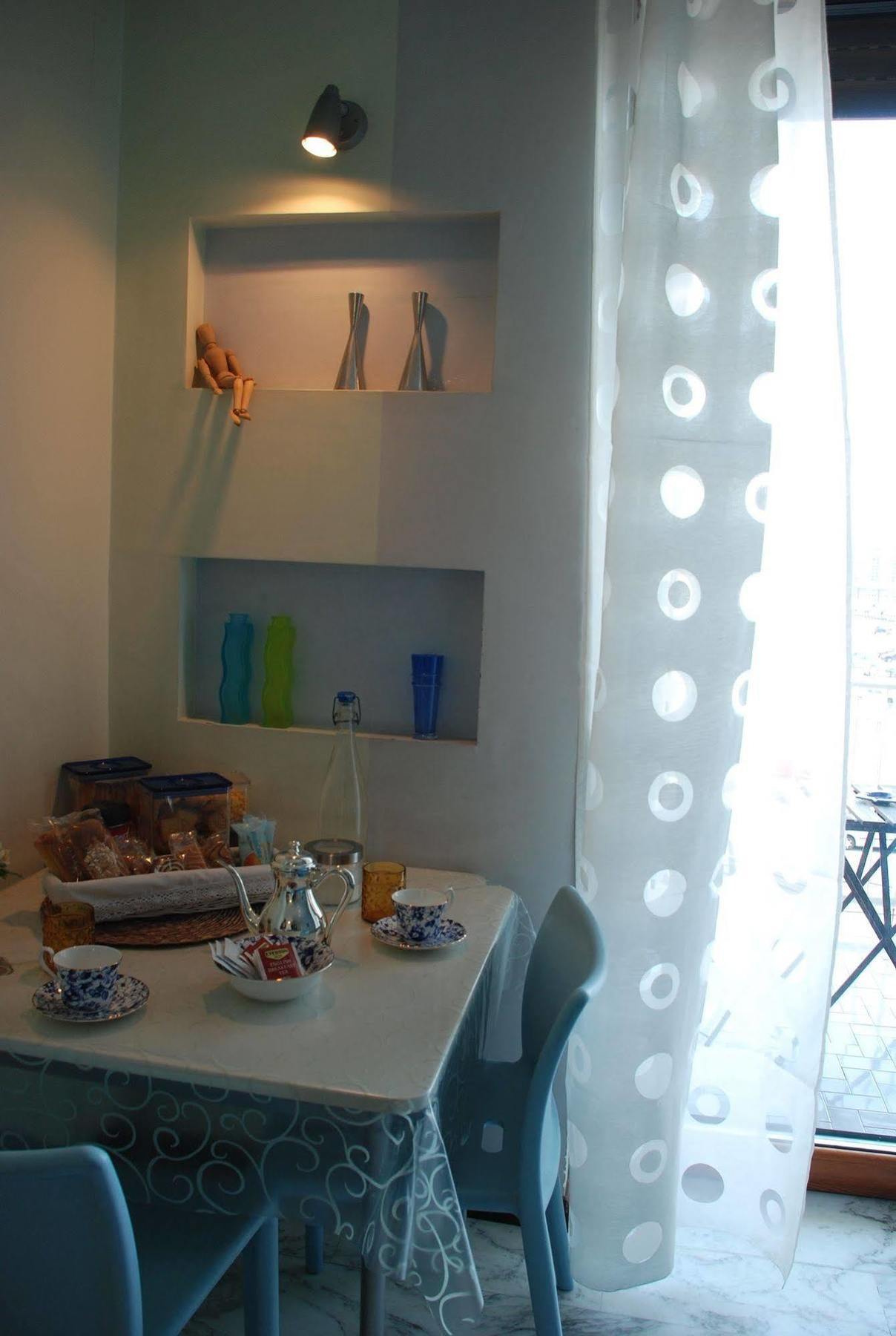 Latt E Liett Apartment *