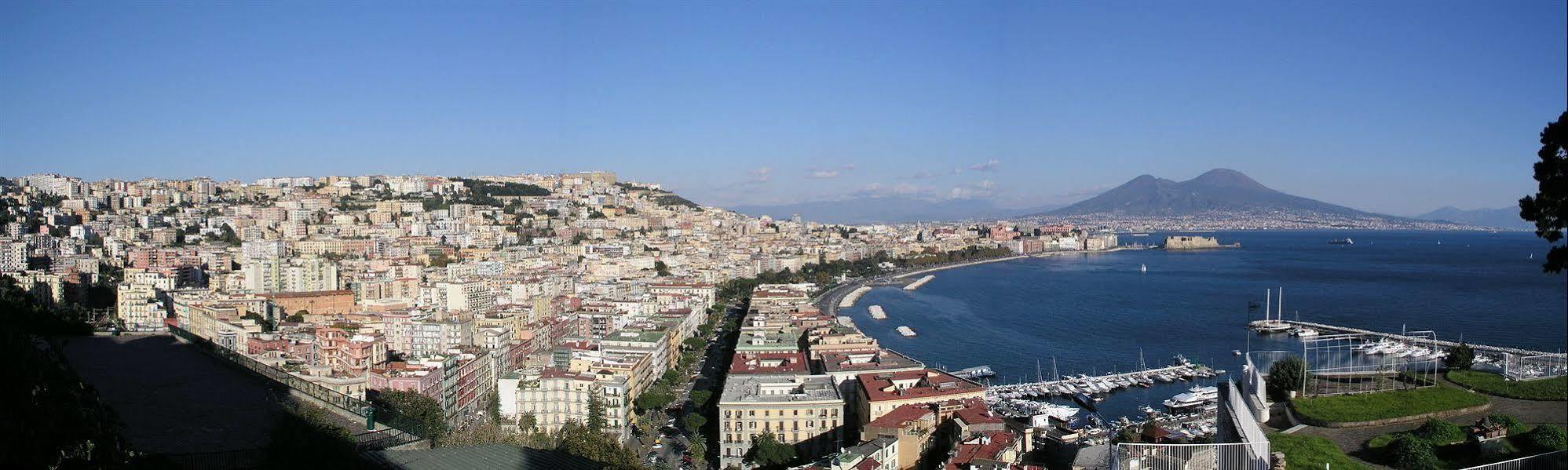 Latt E Liett Apartment *